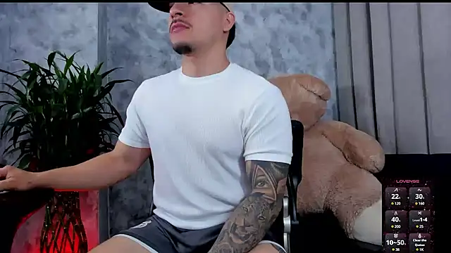 boyc022_ снимок онлайн-комнаты на Stripchat