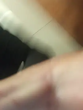 brin8 momentopname van live room op Stripchat