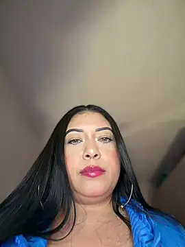 cami_ortiz__ Momentaufnahme des Live-Raums auf Stripchat
