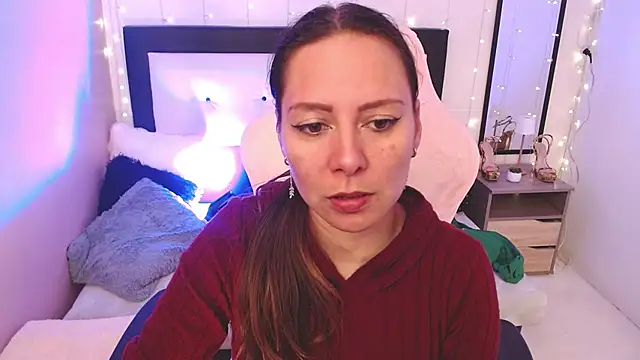 camila_delarosa Momentaufnahme des Live-Raums auf Stripchat