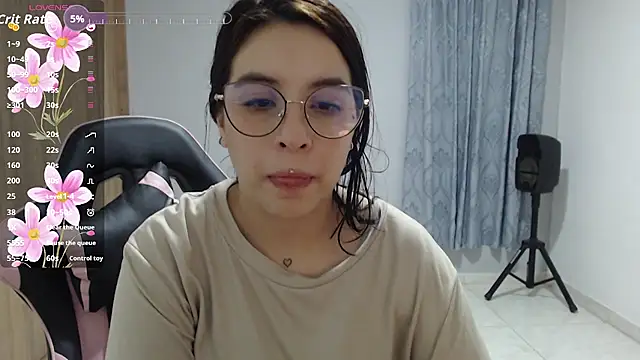 camilita08 Momentaufnahme des Live-Raums auf Stripchat