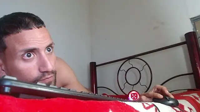 carlbearx captura da sala ao vivo na Stripchat