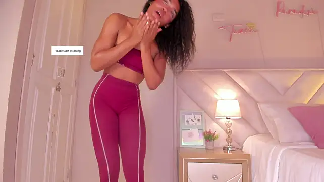 cata_brown_ momentopname van live room op Stripchat