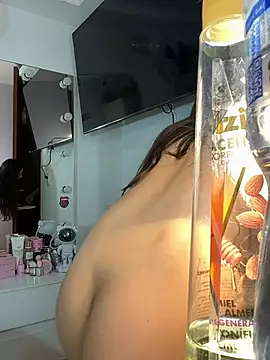 channel-rose1 Momentaufnahme des Live-Raums auf Stripchat