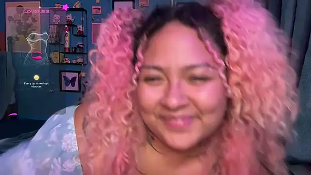 chilepinaaa captura de la sala en vivo en Stripchat