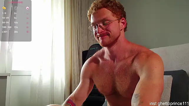 chris_boy3737 Momentaufnahme des Live-Raums auf Stripchat