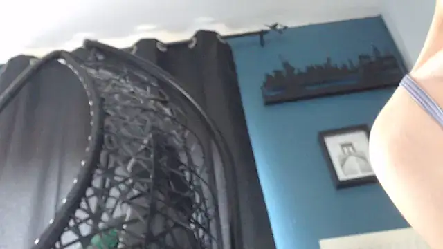 cleophee Momentaufnahme des Live-Raums auf Stripchat