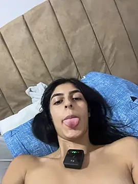 cristel_17 captura de la sala en vivo en Stripchat