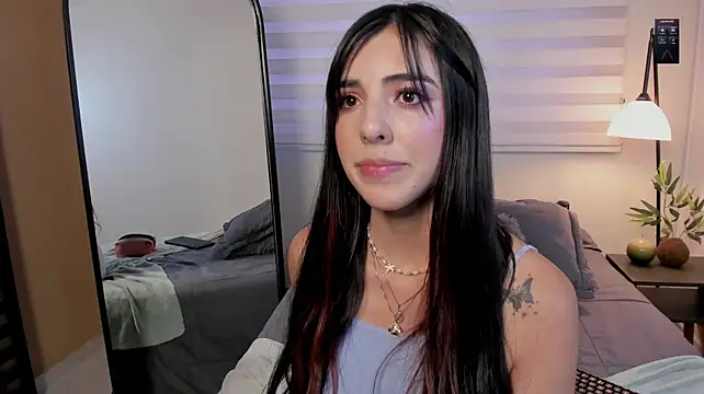 crystal_arlette_ captura de la sala en vivo en Stripchat