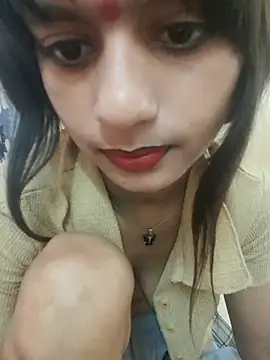 cutie_neelu live room snapshot on Stripchat