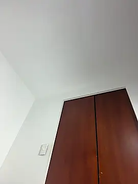 dani_bela captura de la sala en vivo en Stripchat