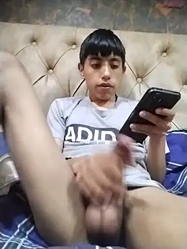 danuel23 captura de la sala en vivo en Stripchat