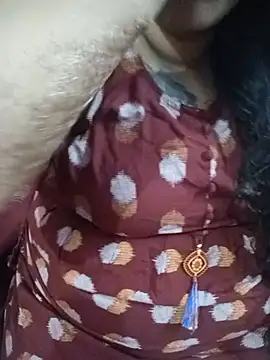 deepika-mallus Momentaufnahme des Live-Raums auf Stripchat