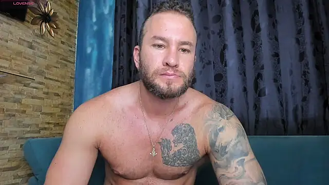 delessandro_world Momentaufnahme des Live-Raums auf Stripchat