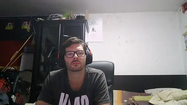 derbayerisdo momentopname van live room op Stripchat