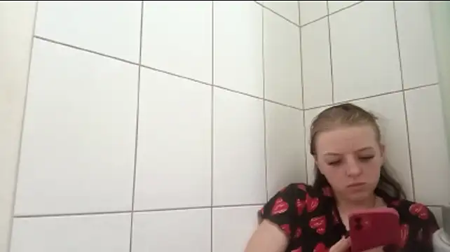 draineddog Momentaufnahme des Live-Raums auf Stripchat