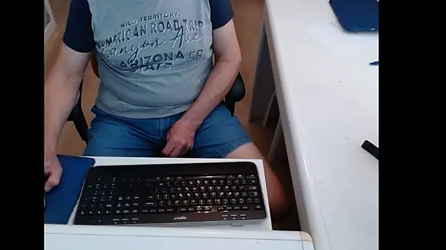 dutchpornking Momentaufnahme des Live-Raums auf Stripchat