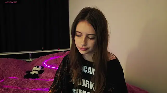 evvaavve Momentaufnahme des Live-Raums auf Stripchat