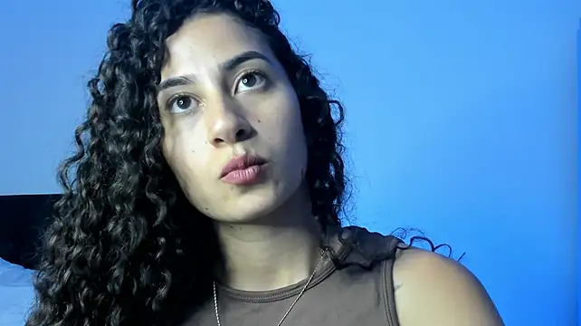 fernanda317 captura de la sala en vivo en Stripchat