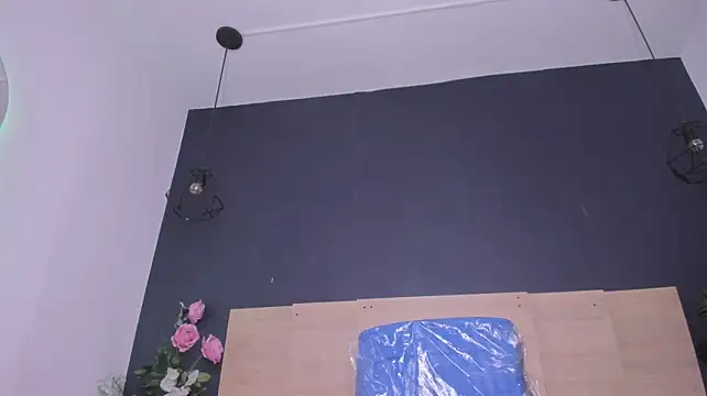 hermione_brown Momentaufnahme des Live-Raums auf Stripchat