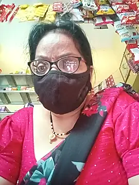 hi-bhabhi live room snapshot on Stripchat
