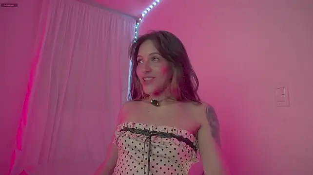 honeey_ Momentaufnahme des Live-Raums auf Stripchat
