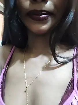 hot_PallaviX captura de la sala en vivo en Stripchat