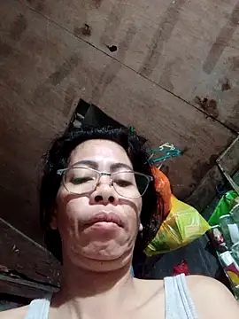 hotskinny46 captura da sala ao vivo na Stripchat