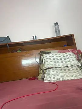 indian_ruhii momentopname van live room op Stripchat