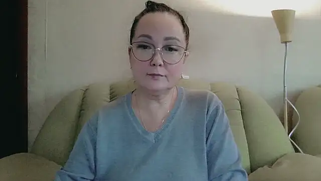 infinity_loveliness momentopname van live room op Stripchat