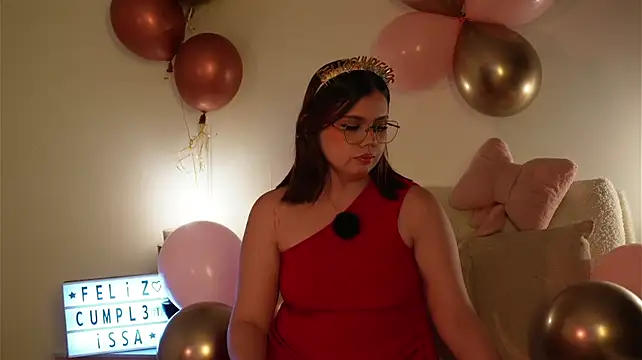 issa_baby2 Momentaufnahme des Live-Raums auf Stripchat