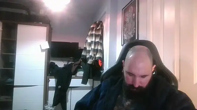 itsmeBeardyP momentopname van live room op Stripchat