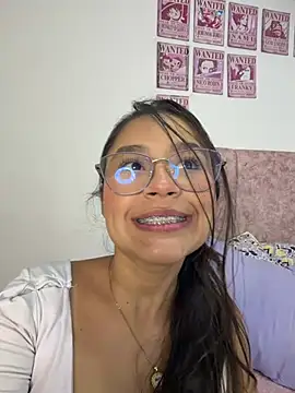 ivette_swan Momentaufnahme des Live-Raums auf Stripchat