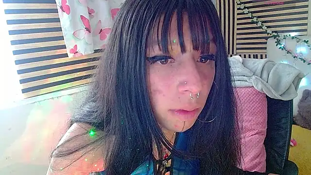 jenlu16 captura de la sala en vivo en Stripchat