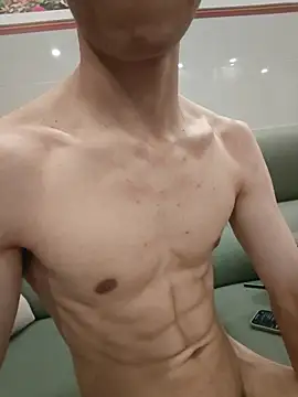 ju-zi8 Momentaufnahme des Live-Raums auf Stripchat