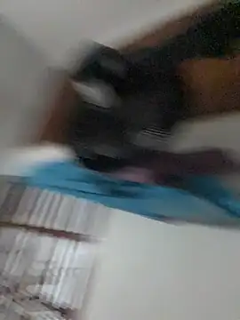 juhethay Momentaufnahme des Live-Raums auf Stripchat