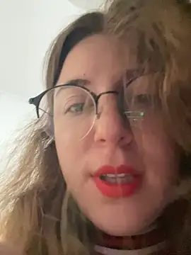 kate_nicepops1313 Momentaufnahme des Live-Raums auf Stripchat