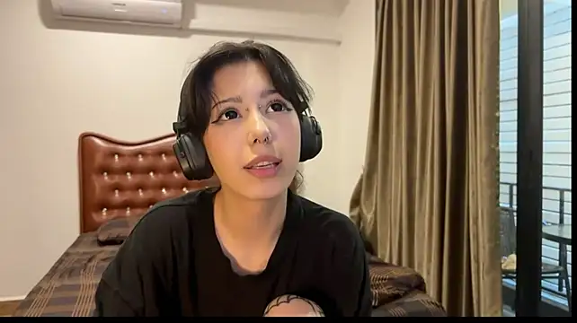 kawaimin Momentaufnahme des Live-Raums auf Stripchat
