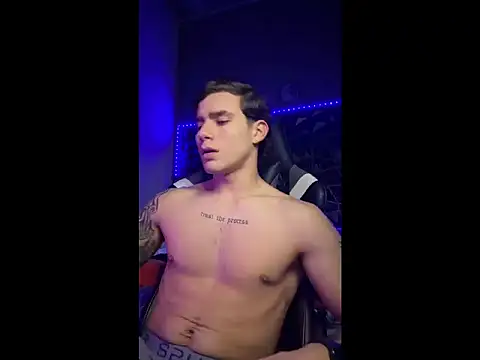 keiler_suxrez Momentaufnahme des Live-Raums auf Stripchat