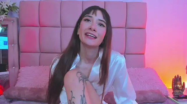 kloebunny captura de la sala en vivo en Stripchat