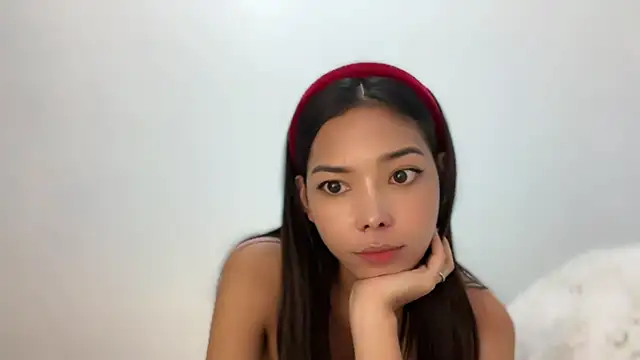 lady_perlita live room snapshot on Stripchat
