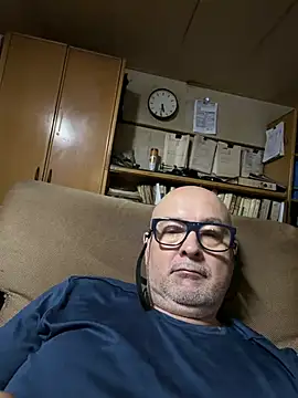 lam007 Momentaufnahme des Live-Raums auf Stripchat