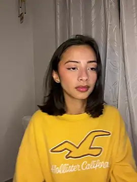lena_martinn captura de la sala en vivo en Stripchat
