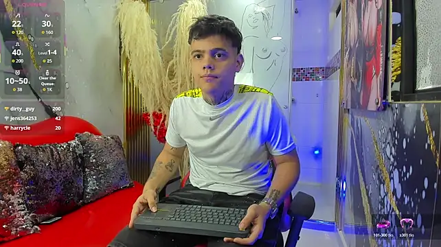 leonel_bigcum снимок онлайн-комнаты на Stripchat
