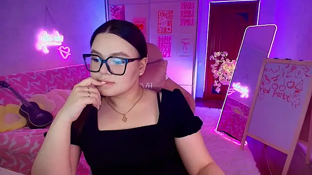lilialil06 captura de la sala en vivo en Stripchat