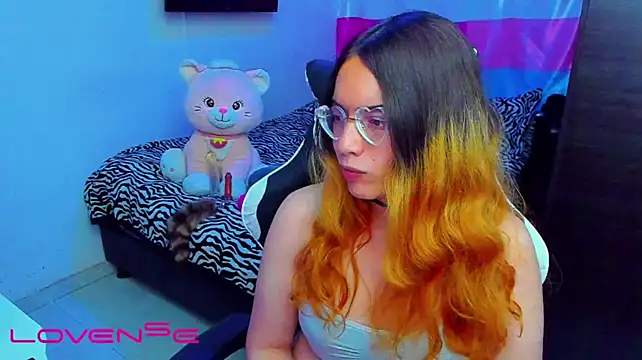 lillykittyyy momentopname van live room op Stripchat