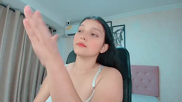 littlemolly_walcott captura de la sala en vivo en Stripchat