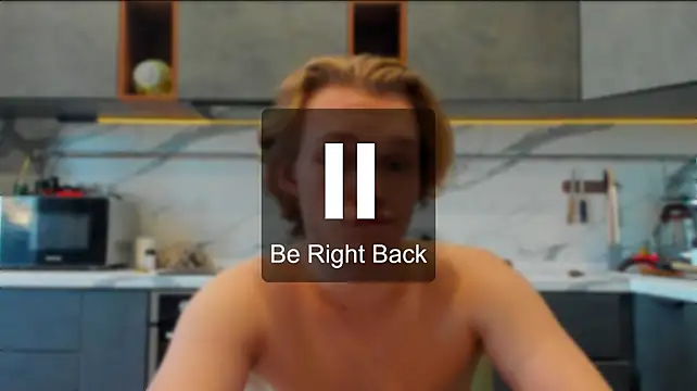 lolKenDowson momentopname van live room op Stripchat