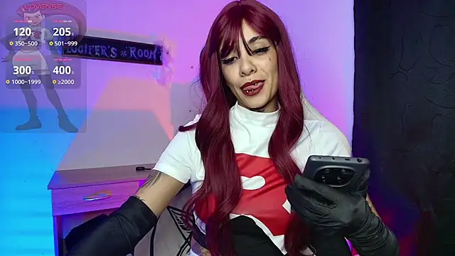 luci_fer_devil Momentaufnahme des Live-Raums auf Stripchat