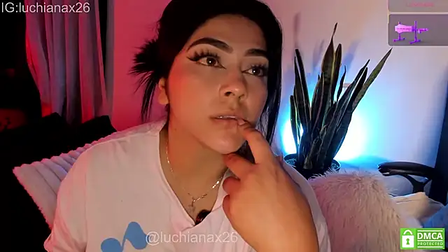 lucy2606 Momentaufnahme des Live-Raums auf Stripchat